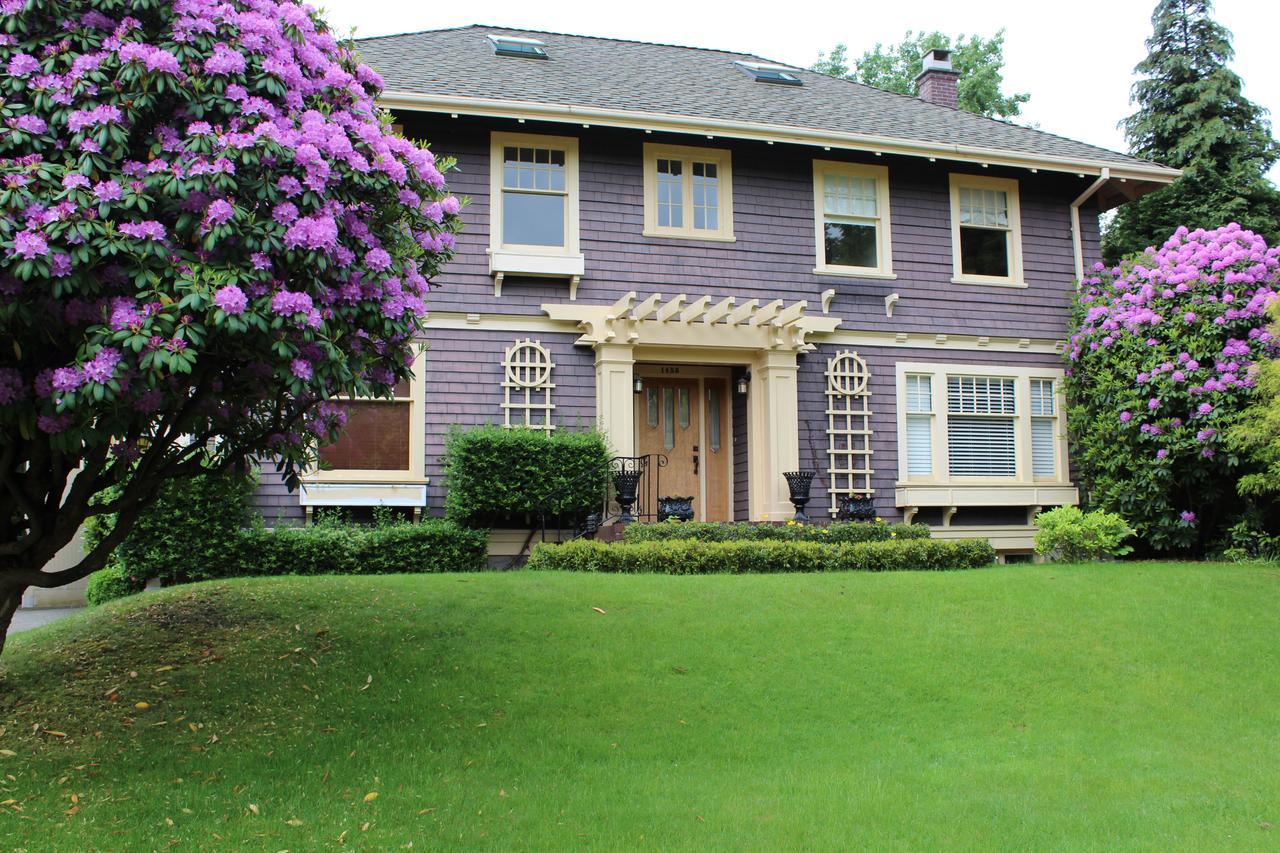 Cartier Guest House Vancouver Exterior photo